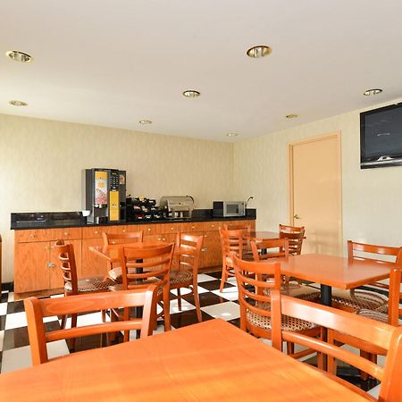 Lex View Inn At Jfk Airport นิวยอร์ก ภายนอก รูปภาพ